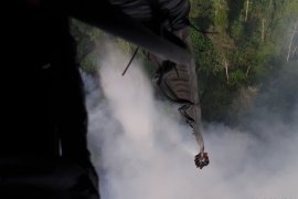 Akibat asap jarak pandang di Pelalawan Riau turun jadi 1,5 km