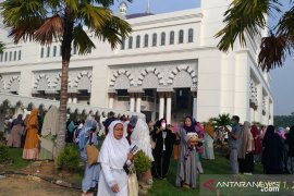 Khatib : kata kunci untuk haji,  manistatho'a