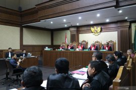 Setya Novanto bantah tahu dapat "fee" dari pengusaha