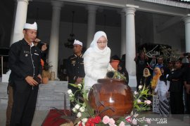 Purwakarta gelar isbat nikah bantu suami istri miliki buku nikah