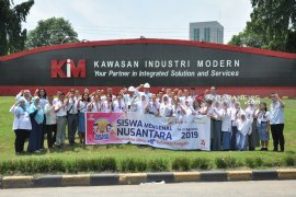 Siswa SMN 2019 kagumi Kawasan Industri Modern