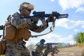 Marinir Indonesia-Amerika latihan TTO jarak 150 meter di Situbondo