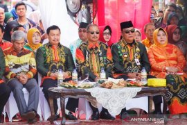 Bupati Batola hadiri HUT  ke-69 Kalsel