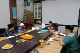 Bupati Inhil pimpin rapat final persiapan HUT ke-74 RI dan Pencanangan Program Rumah Tahfidz