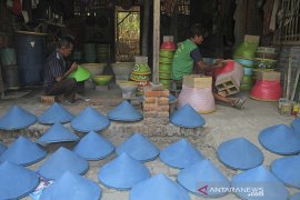 Produksi Kerajinan Anyaman Bambu