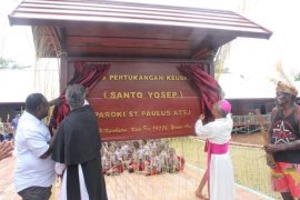 Paroki Atsy di Asmat buka kursus pertukangan