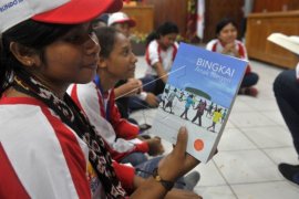 Bedah buku "Bingkai Anak Negeri"