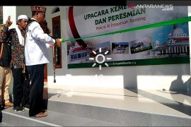 Artikel - Banyak cara memaknai hari kemerdekaan RI
