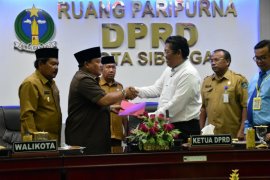 DPRD sampaikan pandangan umum terhadap Ranperda APBD Sibolga