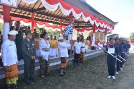 Wabup Karangasem lepas Napak Tilas Perjuangan Gusti Ngurah Rai, Bupati lepas gerak jalan