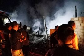 Tiga rumah lansia di Cupak terbakar, pemilik rumah sempat dievakuasi
