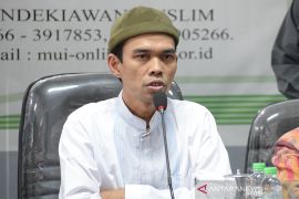 Ustadz Abdul Somad talak cerai istrinya