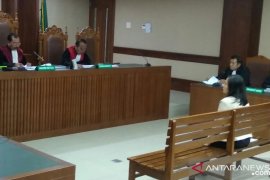 Indung Andriani dituntut 4 tahun penjara tambah denda Rp200 juta