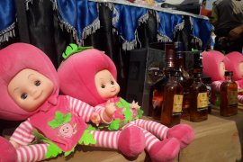 Bea Cukai Lampung musnahkan 50 "sextoy"  impor