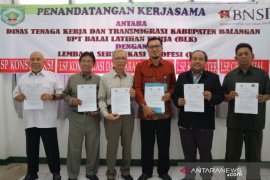 Tingkatkan daya saing lulusan BLK Balangan bentuk pusat sertifikasi