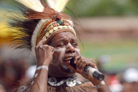 Edo Kondologit sarankan pertemuan pimda bernuansa adat untuk Papua