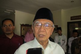 Gus Sholah: Tindak tegas provokator kerusuhan di Papua