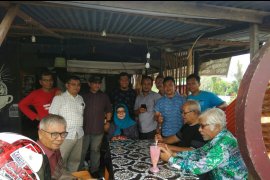 Mantan senator dan sutradara kawakan Malaysia sambangi Istana Siak