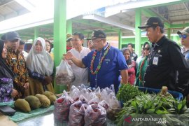Bupati Kutim: Anggota DPRD Kutim harus berkontribusi pada pembangunan