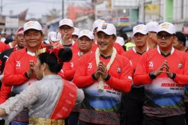 2.000 pegowes meriahkan "Merah Putih Toba Bike" di Samosir