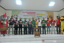 PT Semen Baturaja  sponsori Laskar Wong Kito Page 8 Small