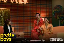 "Pretty Boys" terinspirasi dunia pertelevisian