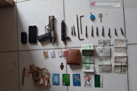 Aksi pencuri motor bersenpi mainan digagalkan warga saat beraksi di Bekasi