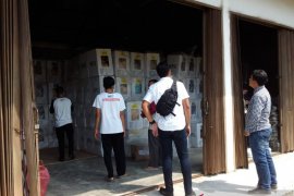KPU Bangka Tengah bongkar 477 kotak suara Pemilu 2019