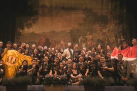 Paduan Suara Mahasiswa Unpad raih Juara Umum di Italia