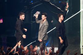 Album baru Jonas Brothers terinspirasi Bee Gees