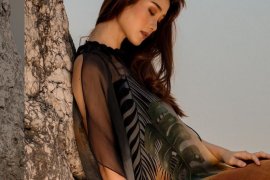 Desainer Sonya Morina pamerkan koleksinya di STYL Fashion Fair Ceko