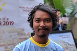 Warganet heboh gara-gara Dodit Mulyanto jadi "kekasih" Shandy Aulia