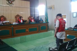Tiga dari lima terdakwa kepemilikan sabu 37 kilogram divonis mati di Bengkalis