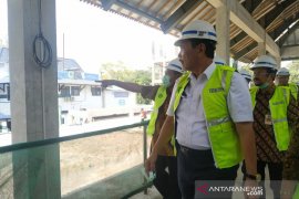 Menko Kemaritiman kunjungi pembangunan Masjid Sriwedari bantuan UEA