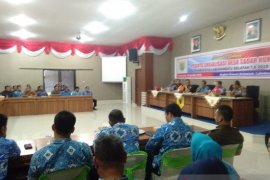 Pemkab Labusel gelar sosialisasi desa sadar hukum
