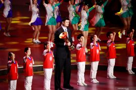 Yao Ming donor darah, Joe Young kembali berulah