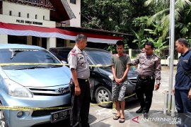 Diduga gelapkan dua unit mobil, Wilsuarman pasrah ditangkap Petugas Polsek Sungai Geringging