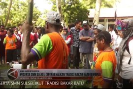 Peserta SMN Sulsel ikut tradisi bakar batu