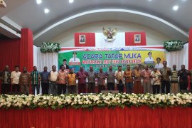 Papua Terkini -  Suku Arfak: Hargai kami sebagai tuan rumah