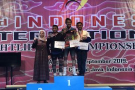 Atlet remaja Banten raih medali emas angkatan 286 kg