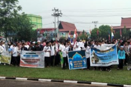 Bupati Sanggau lepas ribuan peserta pawai taaruf