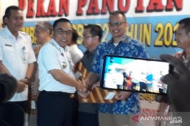 Warga Kepulauan Seribu terima kompensasi akibat minyak tumpah