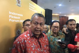 Gubernur BI sebut inklusi keuangan Indonesia capai 60 persen