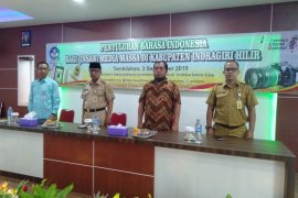 Kadiskominfops Inhil buka kegiatan penyuluhan Bahasa Indonesia bagi insan media massa