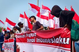 Mahasiswa ajak warga Papua belajar dari merdekanya  Timor Leste