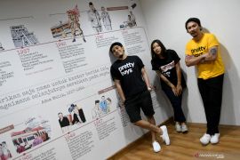 "Pretty Boys", pentingnya persahabatan dan keluarga