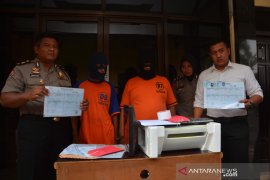 Kasus pemalsuan dokumen