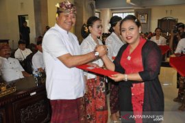 Tabanan miliki Ketua DPRD baru