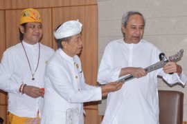 Delegasi WHP jalankan program " Kalinga Bali Sanggam" ke India