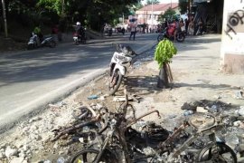 Kamera juru foto wartaplus.com raib saat demo 29 Agustus